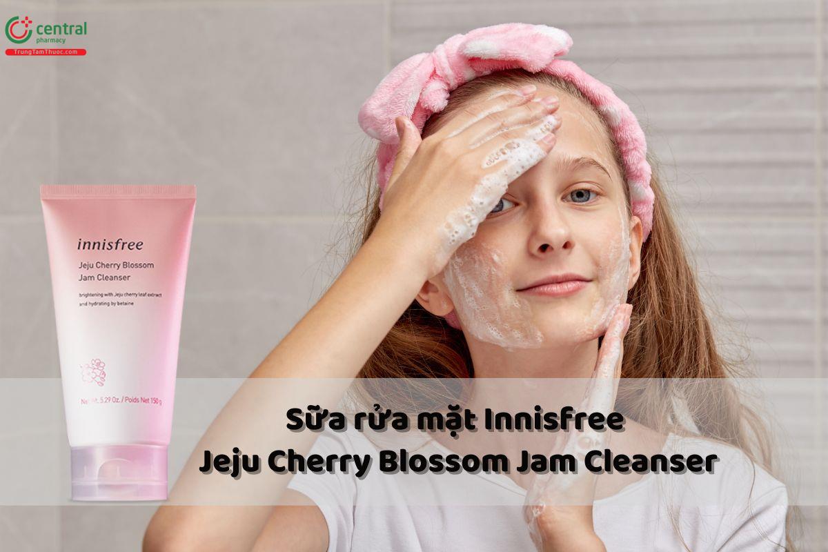 Sữa rửa mặt Innisfree Jeju Cherry Blossom Jam Cleanser có tác dụng gì?