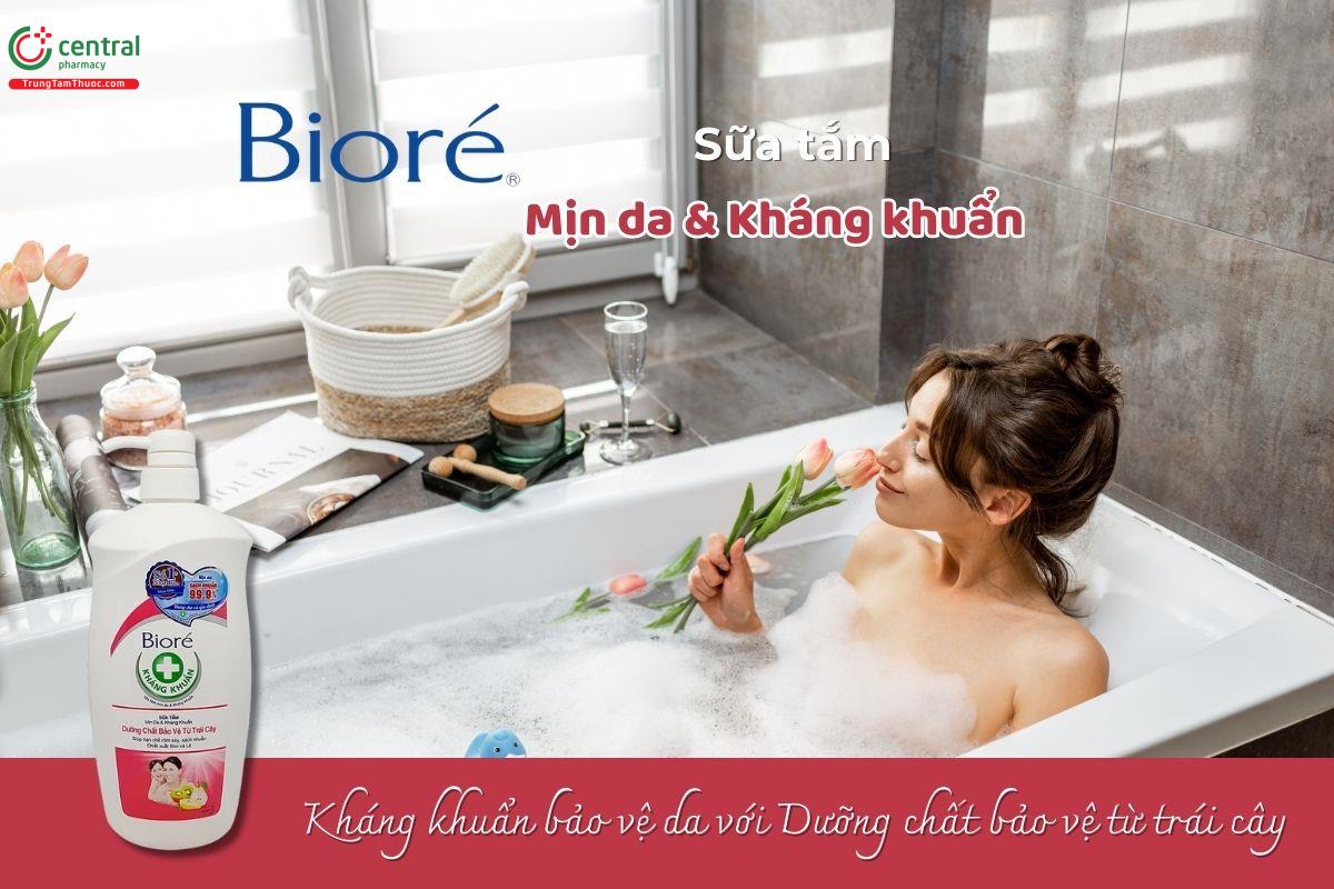 Sữa tắm Mịn da & Kháng khuẩn Bioré Dưỡng chất bảo vệ từ trái cây bảo vệ da khỏi vi khuẩn và nuôi dưỡng làn da khỏe mạnh nhờ các thành phần chiết xuất từ thiên nhiên.