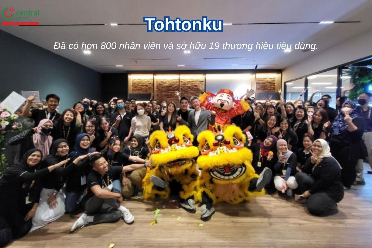 Tohtonku có hơn 800 nhân viên và sở hữu 19 thương hiệu tiêu dùng.