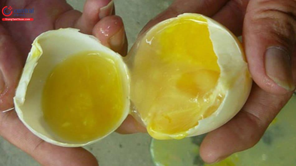 Trứng đã hỏng tiềm ẩn nhiều nguy cơ gây bệnh