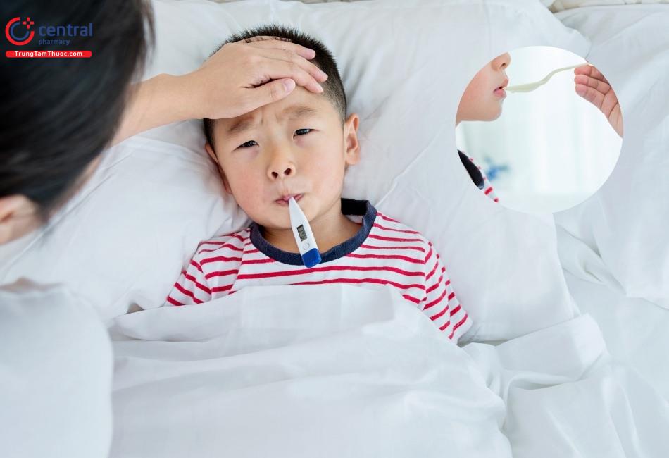 Có thể cho trẻ uống thuốc hạ sốt khi sốt cao