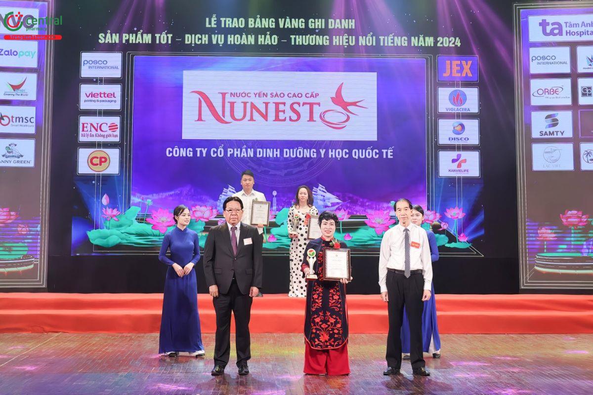 Nước Yến Sào cao cấp Nunest đã vinh dự nhận giải thưởng "TOP 20 HÀNG VIỆT TỐT VÌ QUYỀN LỢI NGƯỜI TIÊU DÙNG 2024"