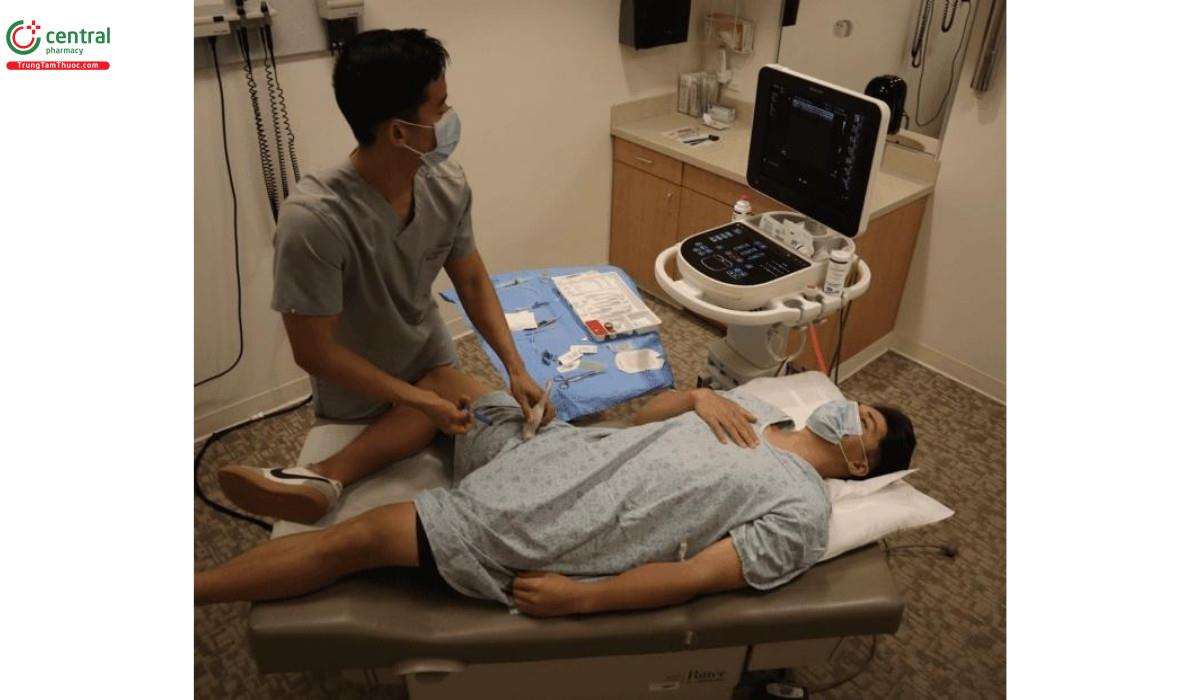 Tư thế bệnh nhân khi siêu âm TM đùi