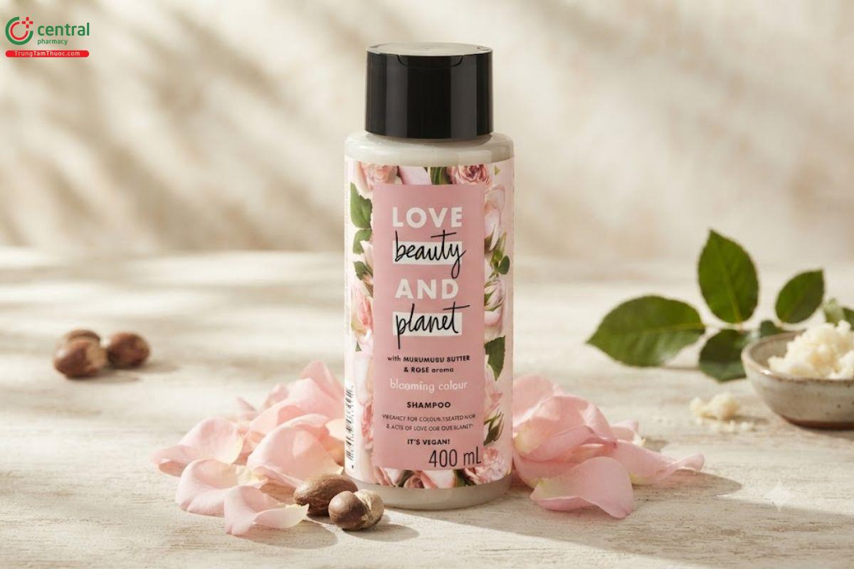 Dầu gội Love Beauty and Planet Blooming Colour (chai hồng)