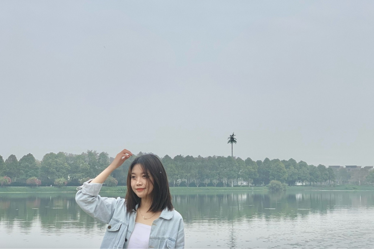 Hình ảnh của Dược sĩ Tú Phương