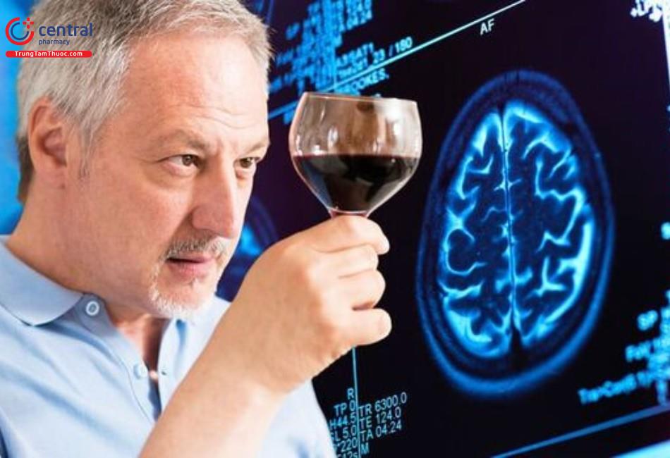 Uống nhiều rượu có thể khiến não bị thu nhỏ