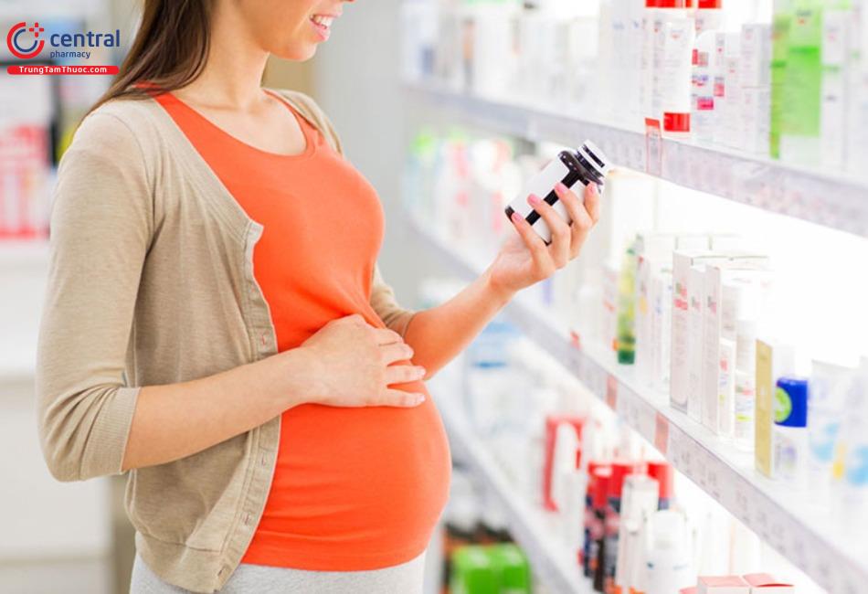 Thận trọng khi sử dụng thuốc kháng giáp trạng tổng hợp cho phụ nữ mang thai