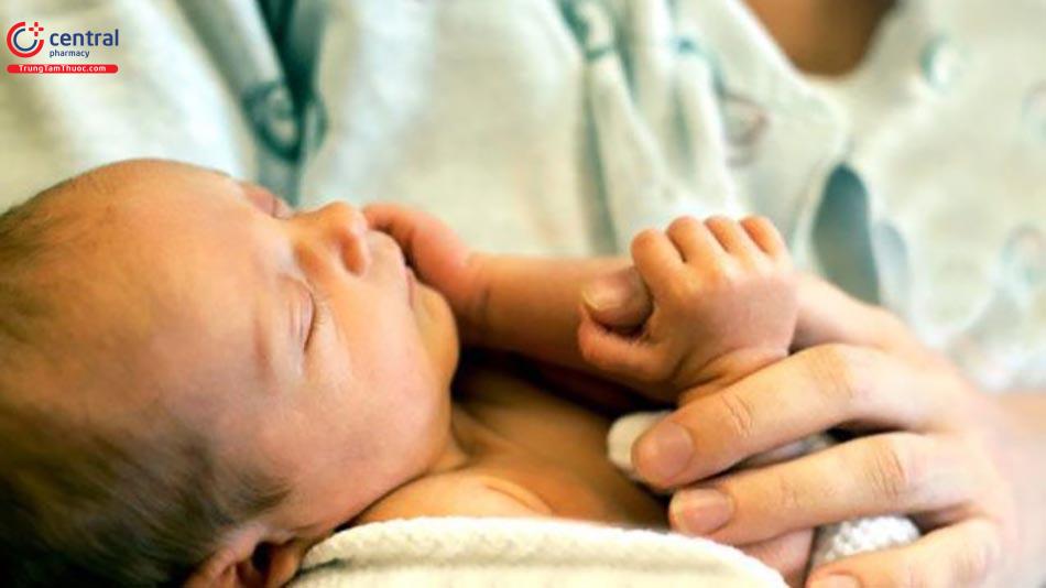 Các sang chấn thời kì chưa sinh gây động kinh ở trẻ sơ sinh