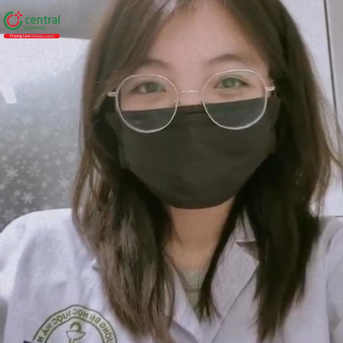 Dược sĩ Ngọc Huyền