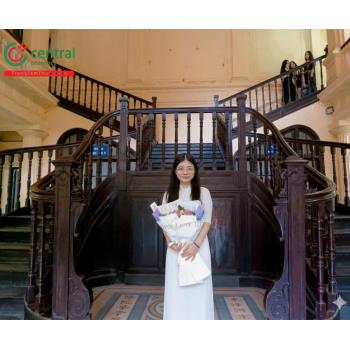 Dược sĩ Ngọc Huyền