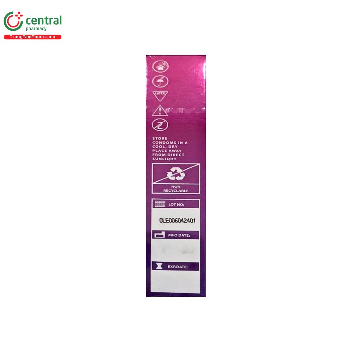 bao cao su oleo invisible extra thin 0 03 4 L4671 bao cao su oleo invisible extra thin 0 03 4 L4671