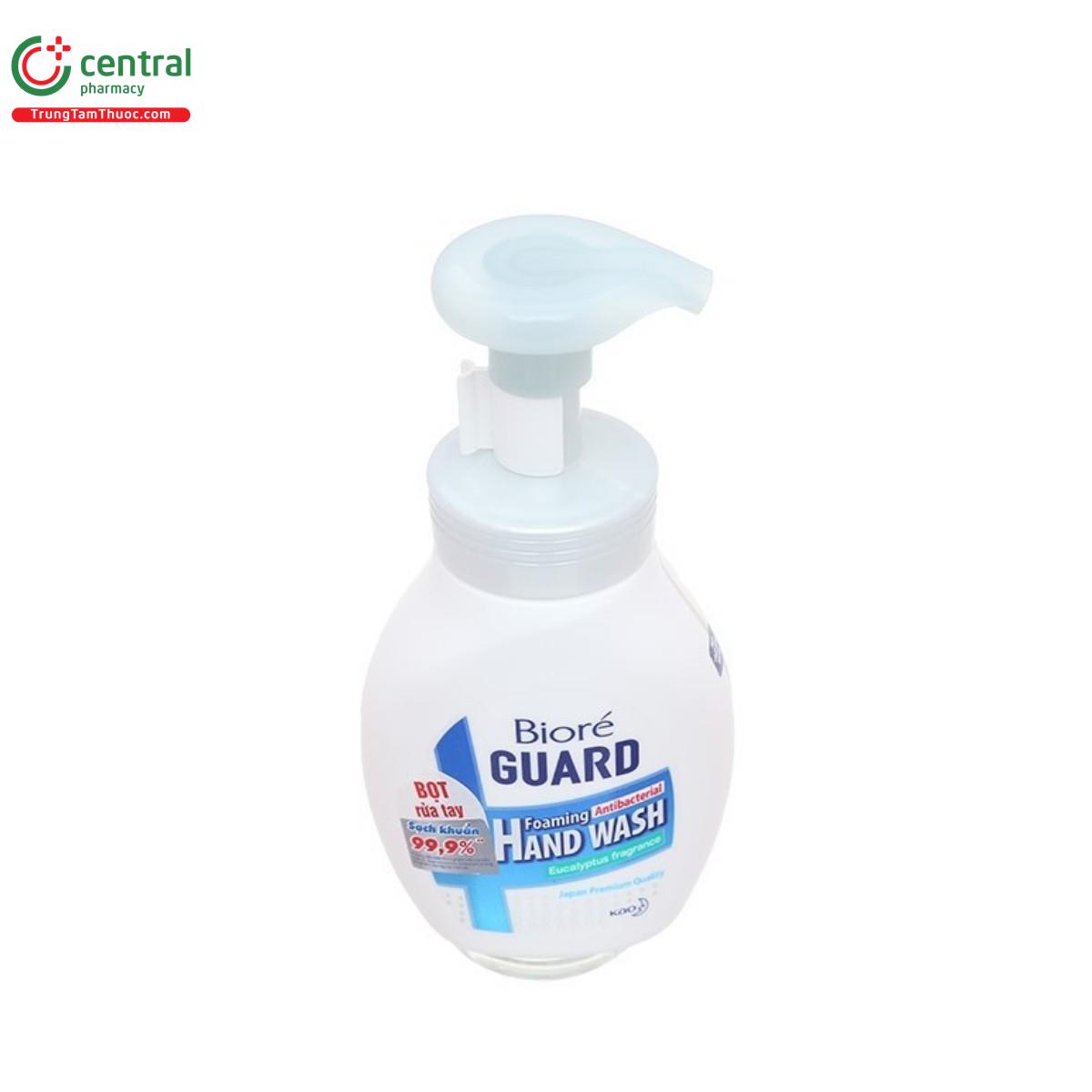 bot rua tay biore guard antibacterial 2 B0147