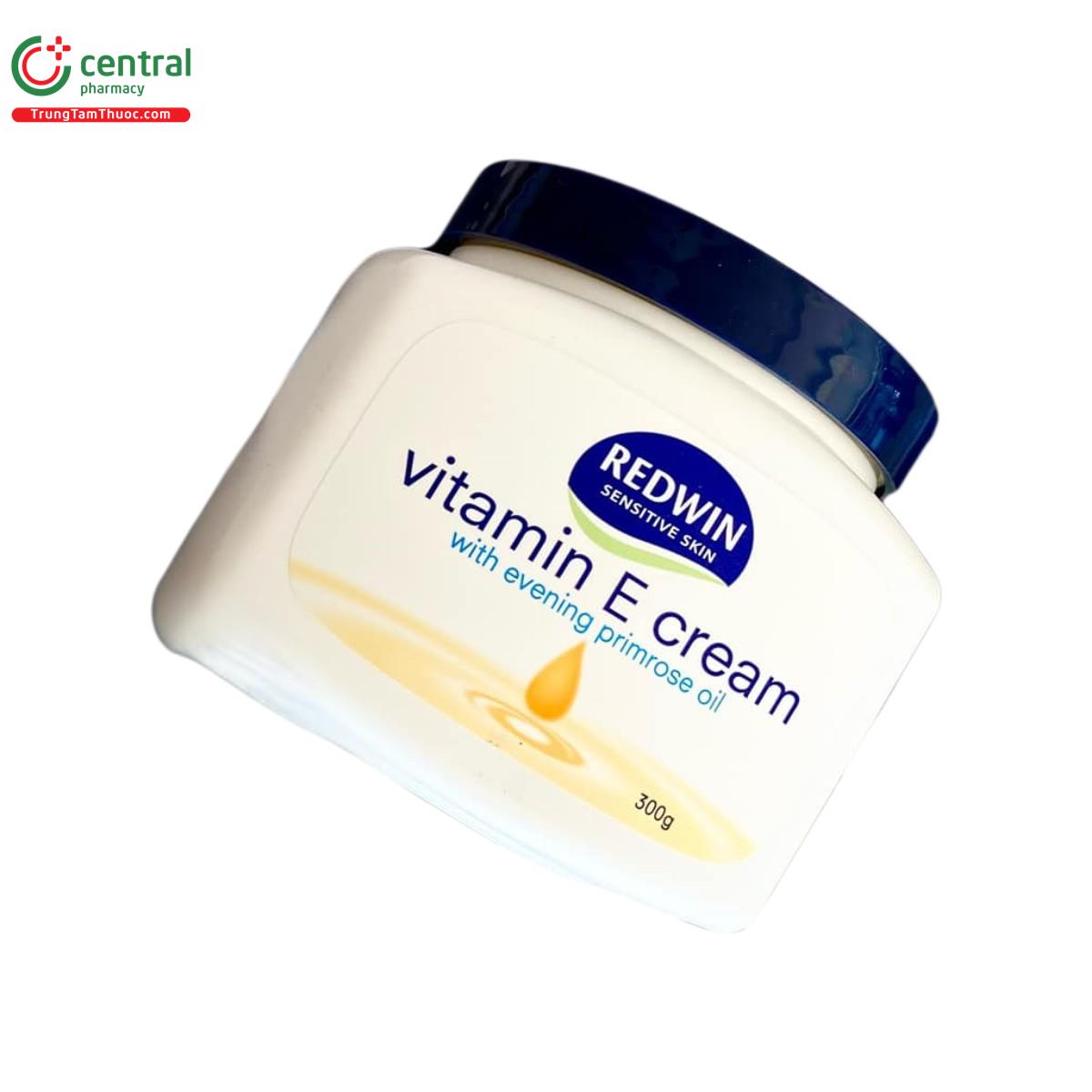 kem duong vitamin e cream 8 F2300