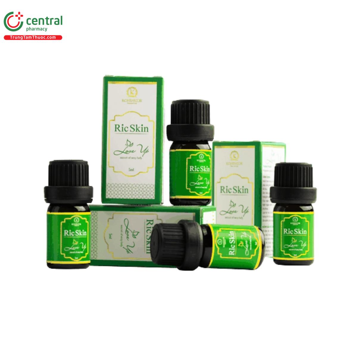 ric skin love up 3 B0645