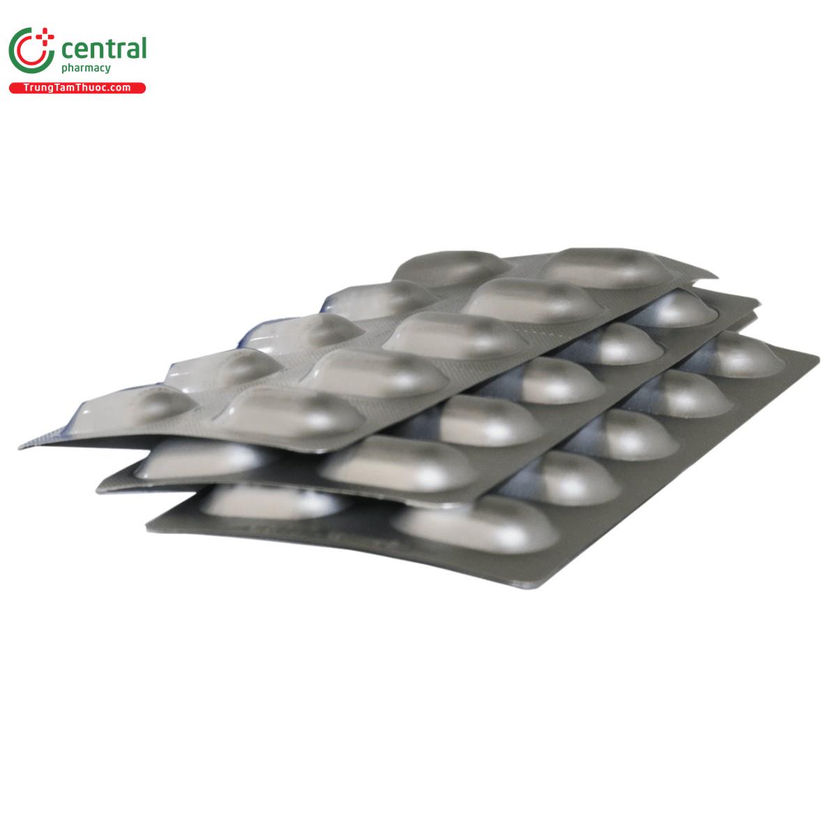 thuoc acyvir 200mg 2 J3018 thuoc acyvir 200mg 2 J3018