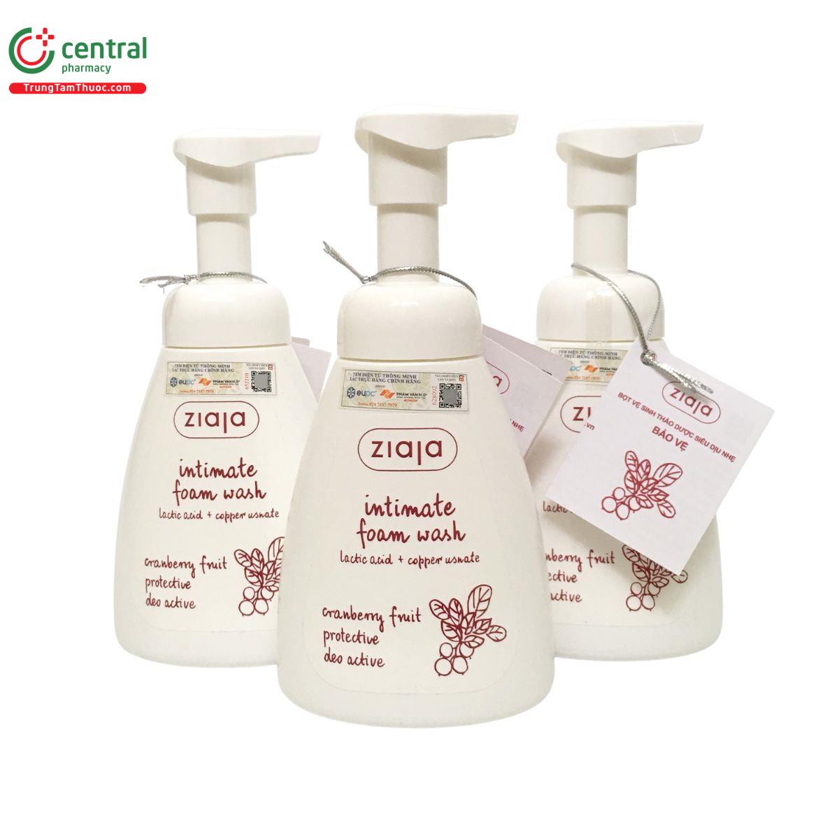 ziaja intimate foam wash cranberry fruit 1 F2048 ziaja intimate foam wash cranberry fruit 1 F2048