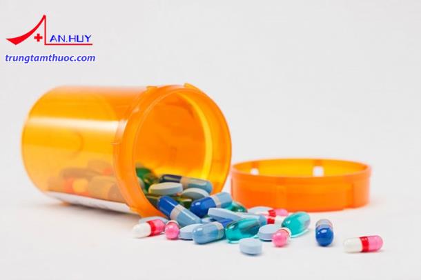 Dùng thuốc gì để điều trị bệnh mô liên kết hỗn hợp?