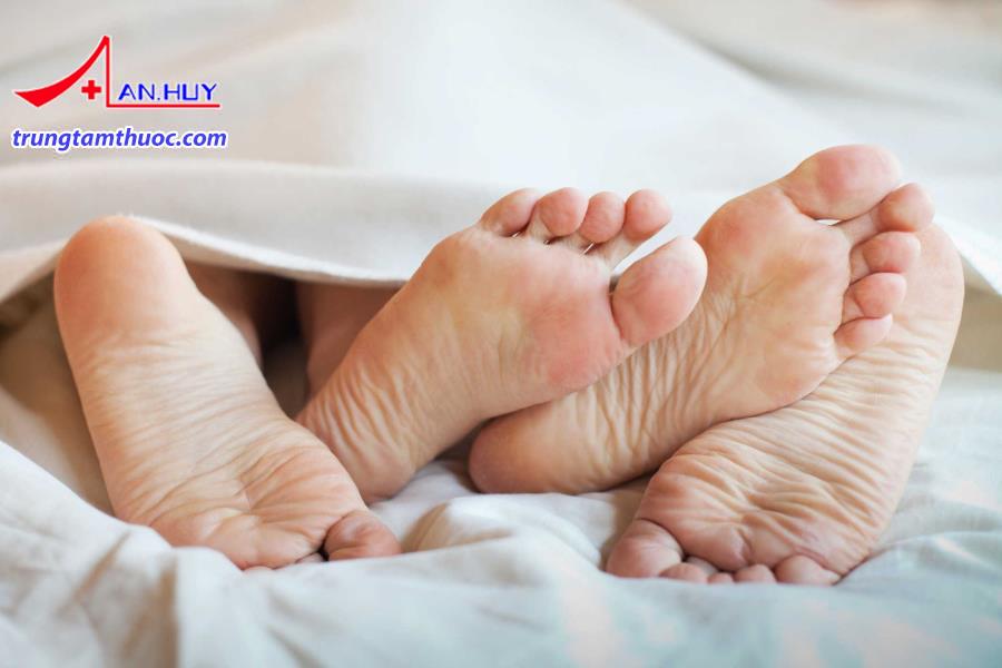 Bệnh lây truyền qua đường tình dục là gì?