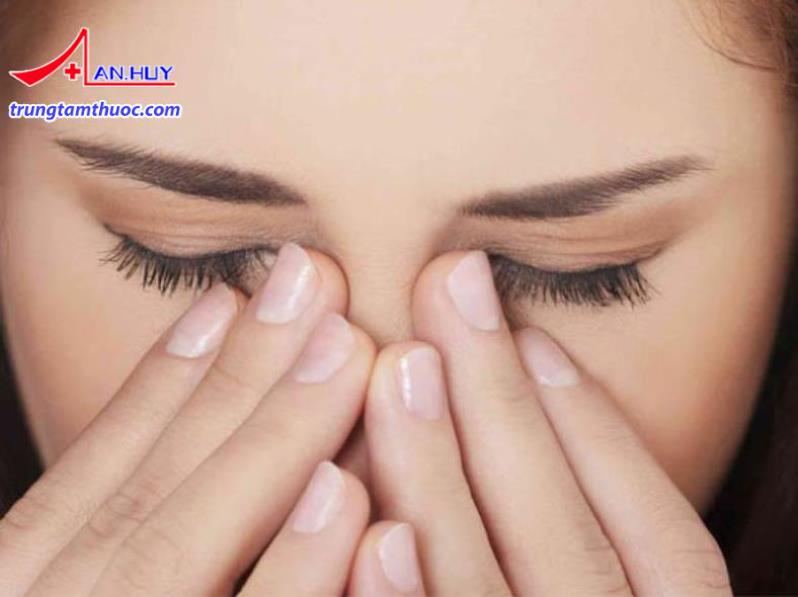 Nguyên nhân gây viêm tổ chức hốc mắt là gì?