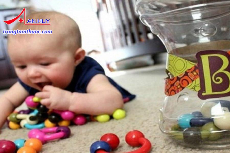 Dị vật đường thở hay gặp ở trẻ em dưới 4 tuổi.